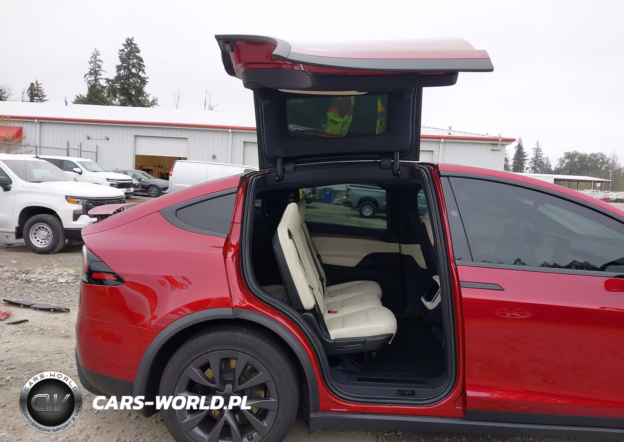 2025 Tesla Model X Long Range VIN:7SAXCAE52SF469744 - 8