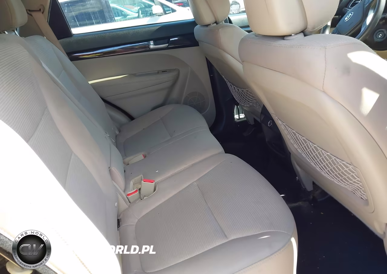 2015 Kia Sorento Lx VIN:5XYKT3A63FG553099 - 8