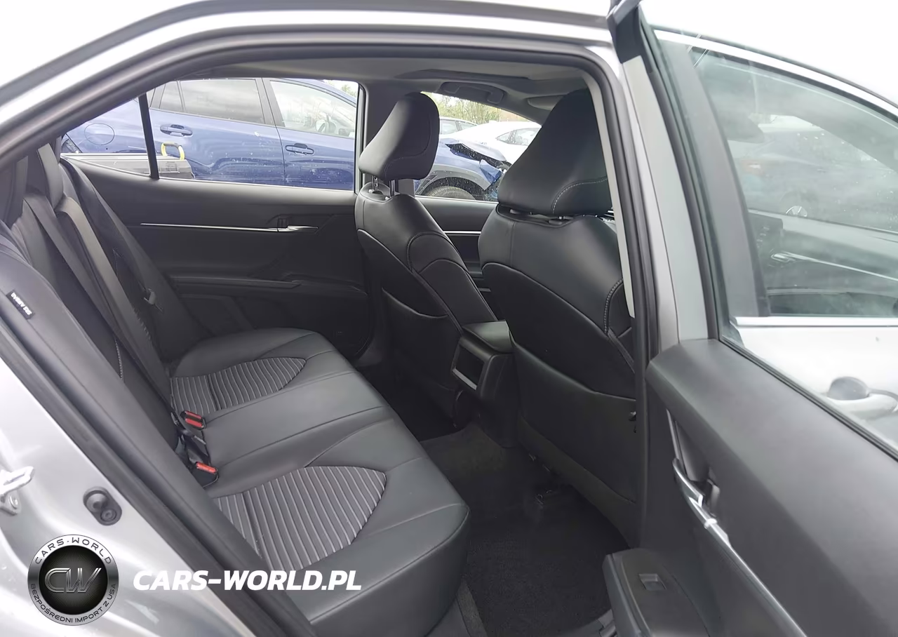 2021 Toyota Camry Se VIN:4T1T11AK0MU526557 - 8