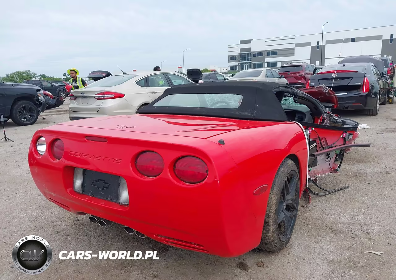 2002 Chevrolet Corvette VIN:1G1YY32G125113705 - 4