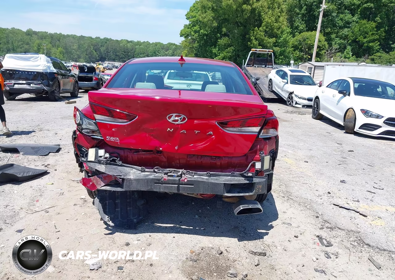 2018 Hyundai Sonata Sel+ VIN:5NPE34AF0JH724413 - 16