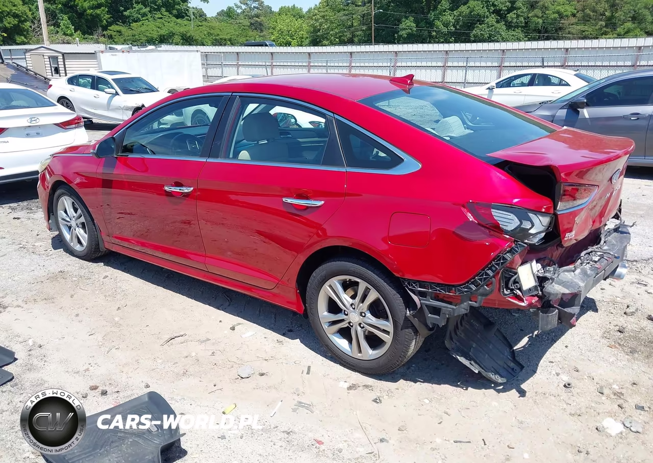 2018 Hyundai Sonata Sel+ VIN:5NPE34AF0JH724413 - 3