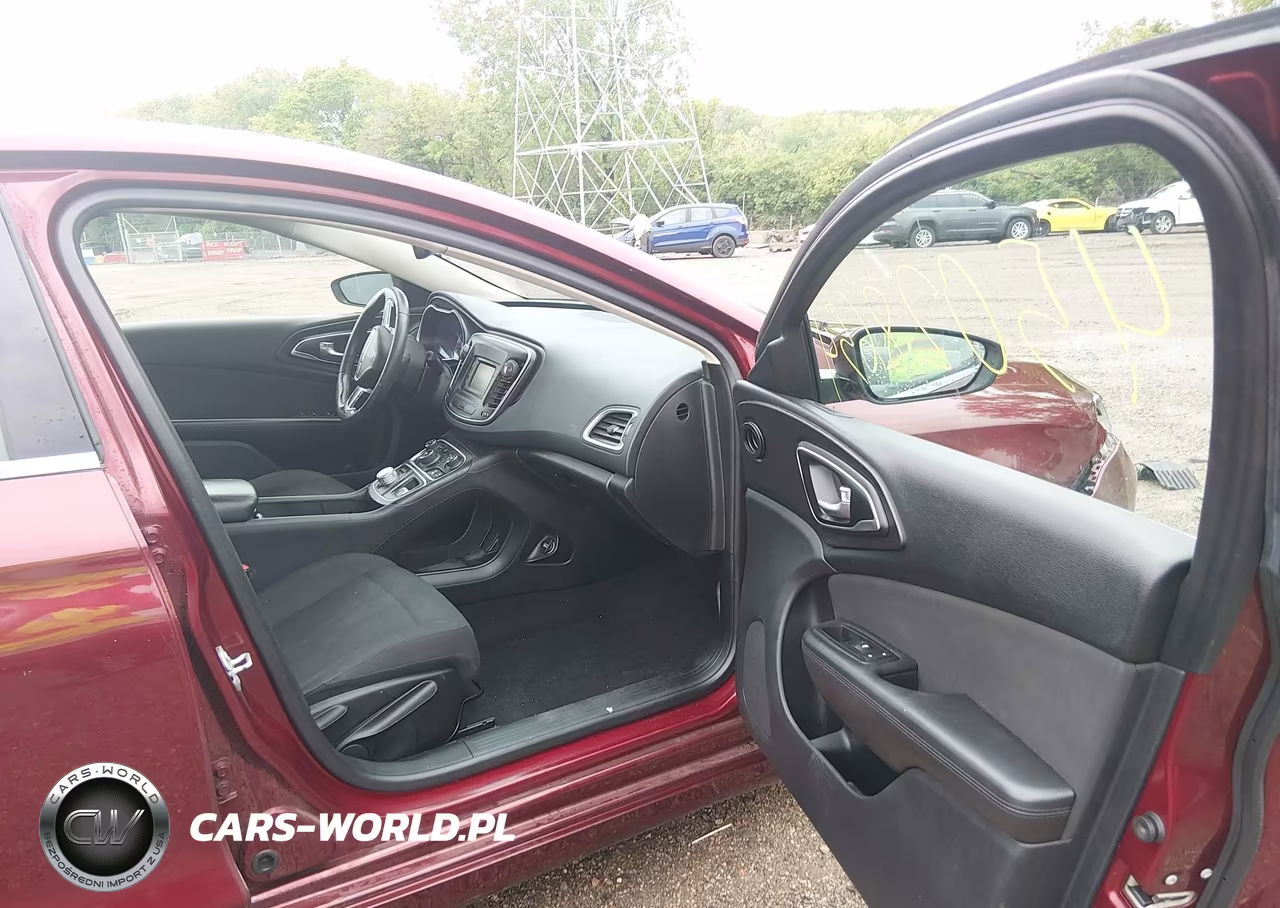 2015 Chrysler 200 Limited VIN:1C3CCCAB5FN681083 - 5