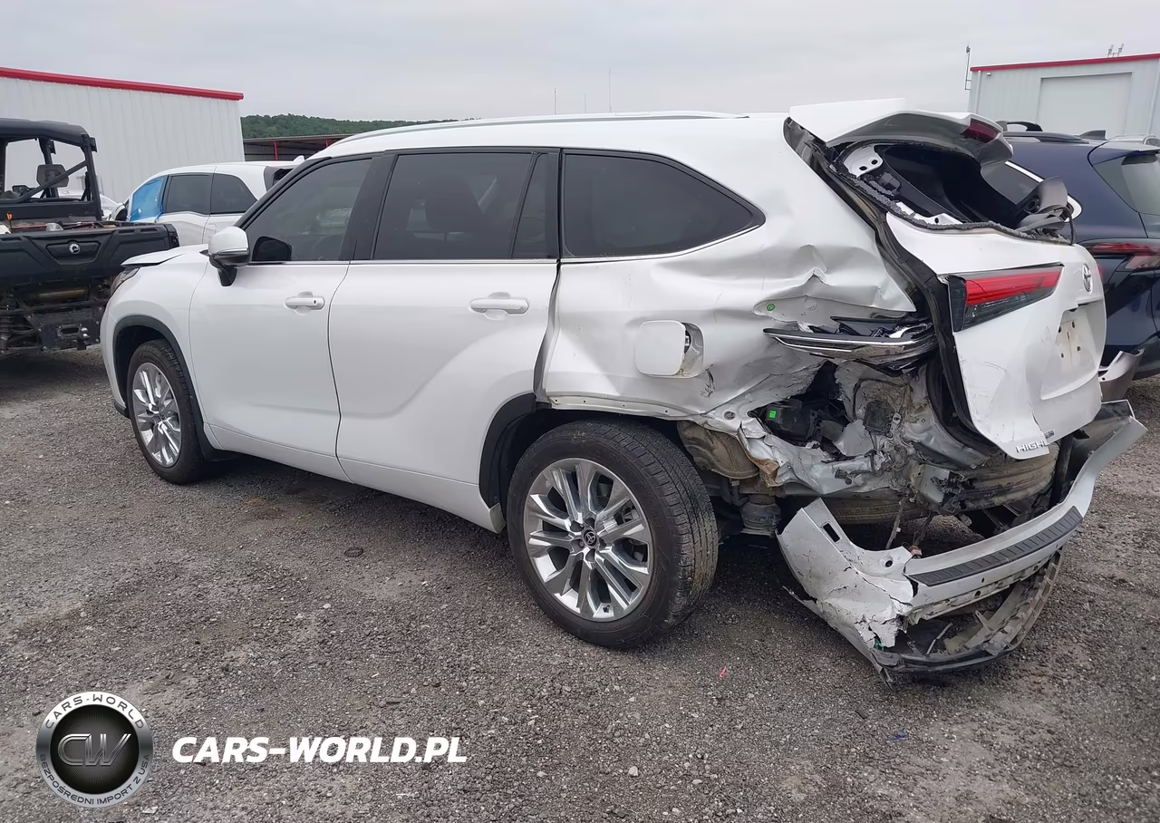 2023 Toyota Highlander Limited VIN:5TDKDRAH3PS008512 - 3
