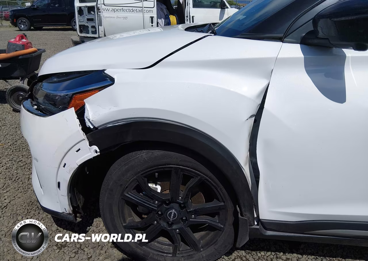 2023 Nissan Kicks Sr Xtronic Cvt VIN:3N1CP5DV9PL492765 - 17