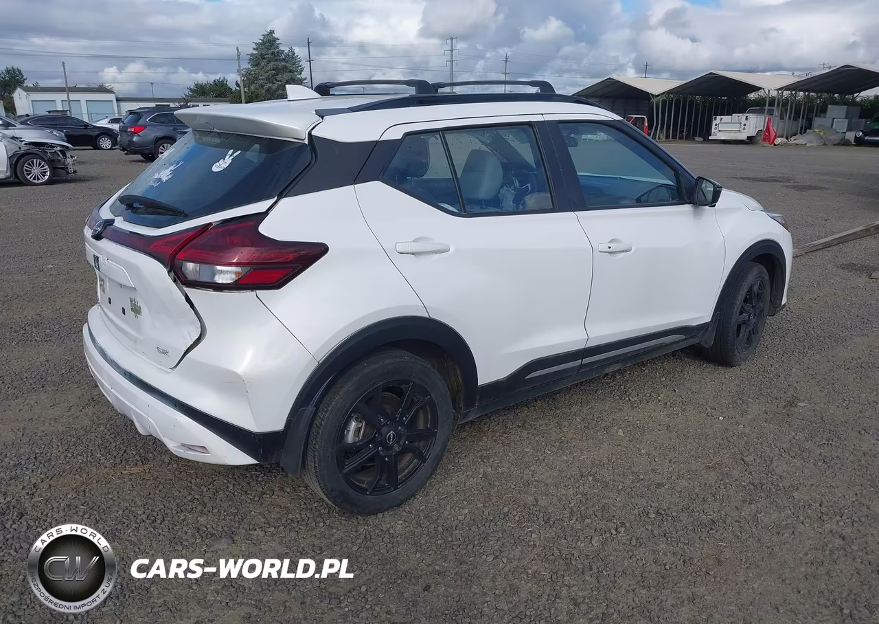 2023 Nissan Kicks Sr Xtronic Cvt VIN:3N1CP5DV9PL492765 - 4