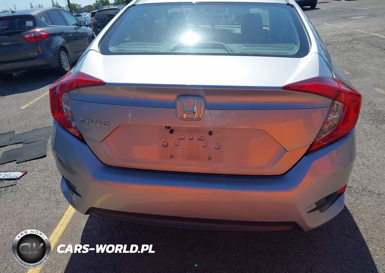 2018 Honda Civic Lx VIN:2HGFC2F53JH557306 - 16