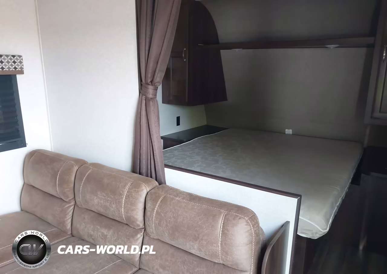 2018 Jayco Jay Flight VIN:1UJBJ0BN4J17V1645 - 5