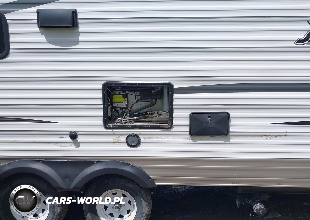 2018 Jayco Jay Flight VIN:1UJBJ0BN4J17V1645 - 6