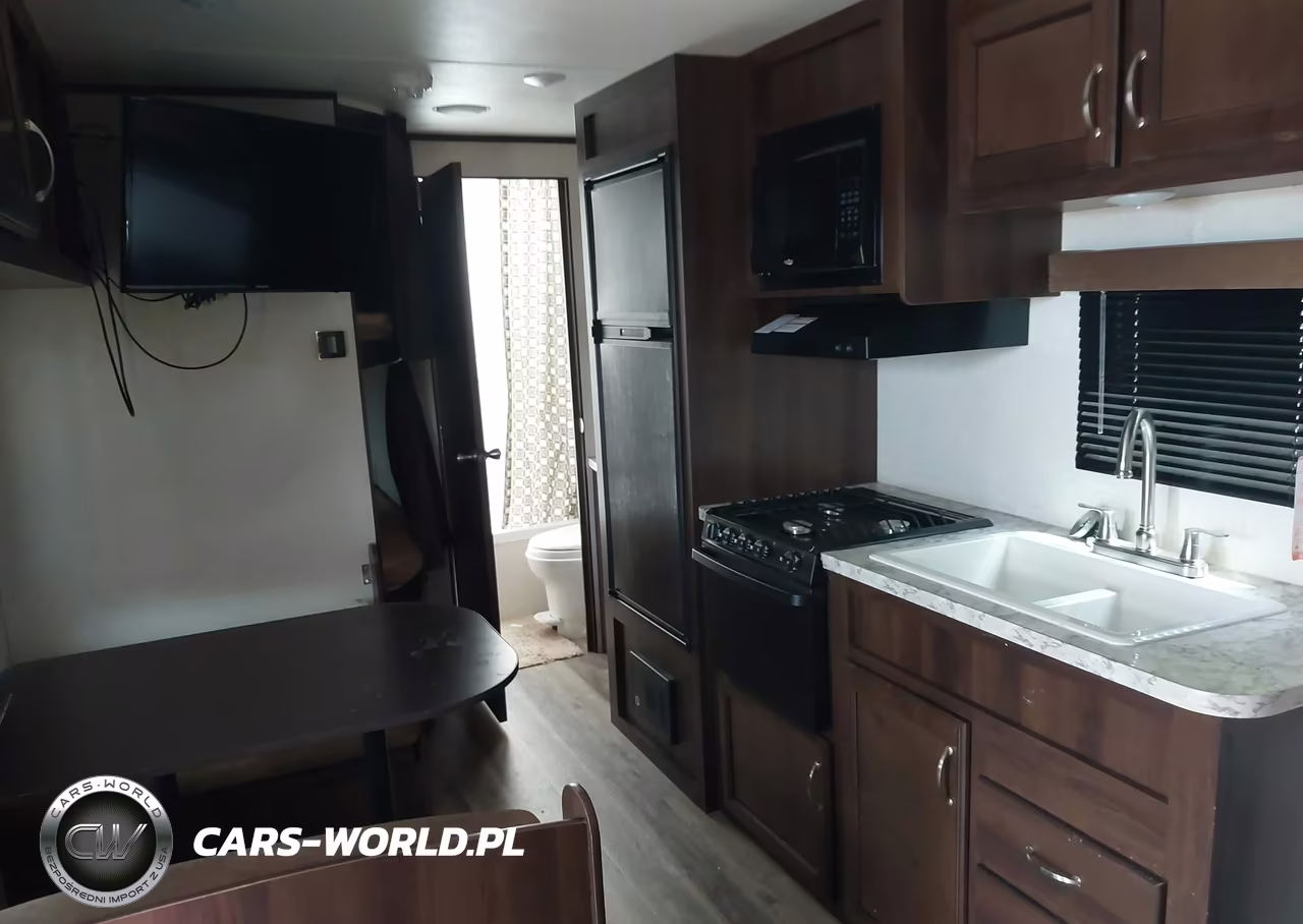 2018 Jayco Jay Flight VIN:1UJBJ0BN4J17V1645 - 8
