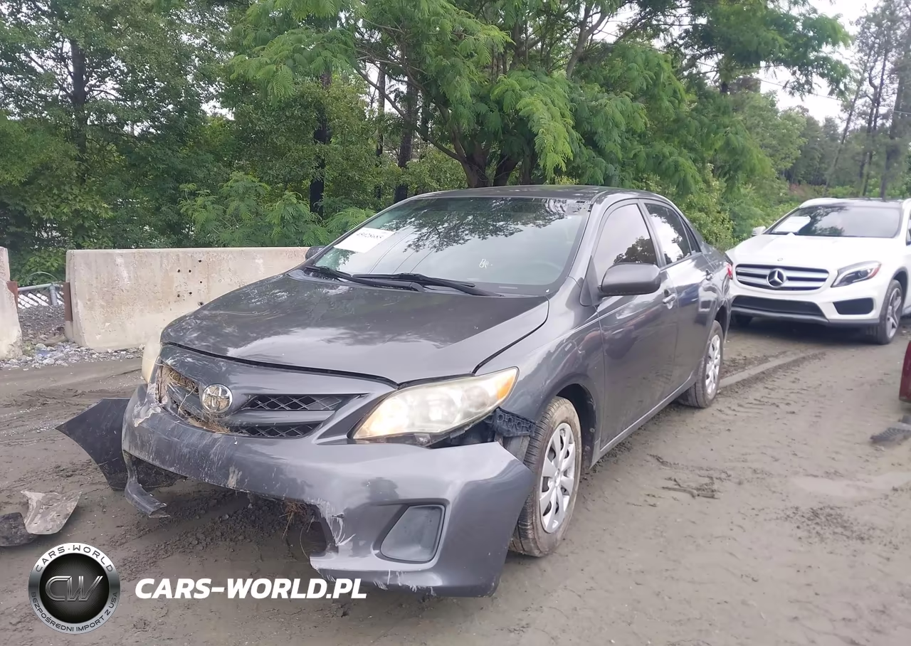 2011 Toyota Corolla Le VIN:2T1BU4EE1BC643684 - 2