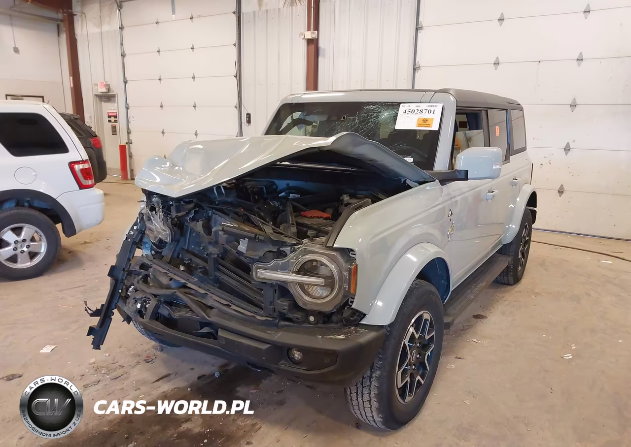 2023 Ford Bronco Outer Banks VIN:1FMEE5DP6PLB60867 - 6