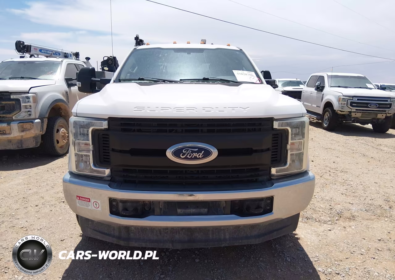 2019 Ford F-350 Chassis Xl VIN:1FD8W3HT0KEG78220 - 12