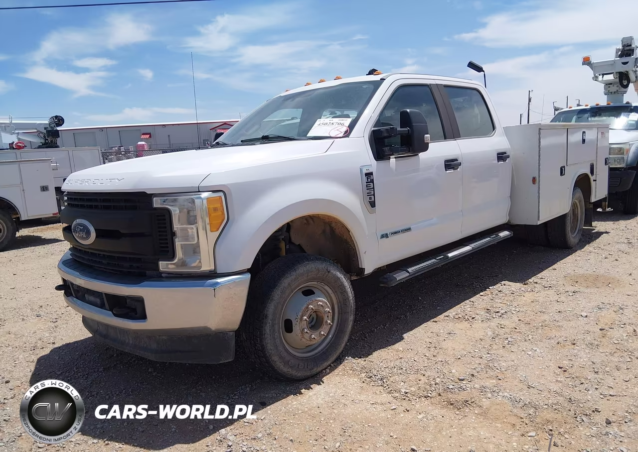 2019 Ford F-350 Chassis Xl VIN:1FD8W3HT0KEG78220 - 2