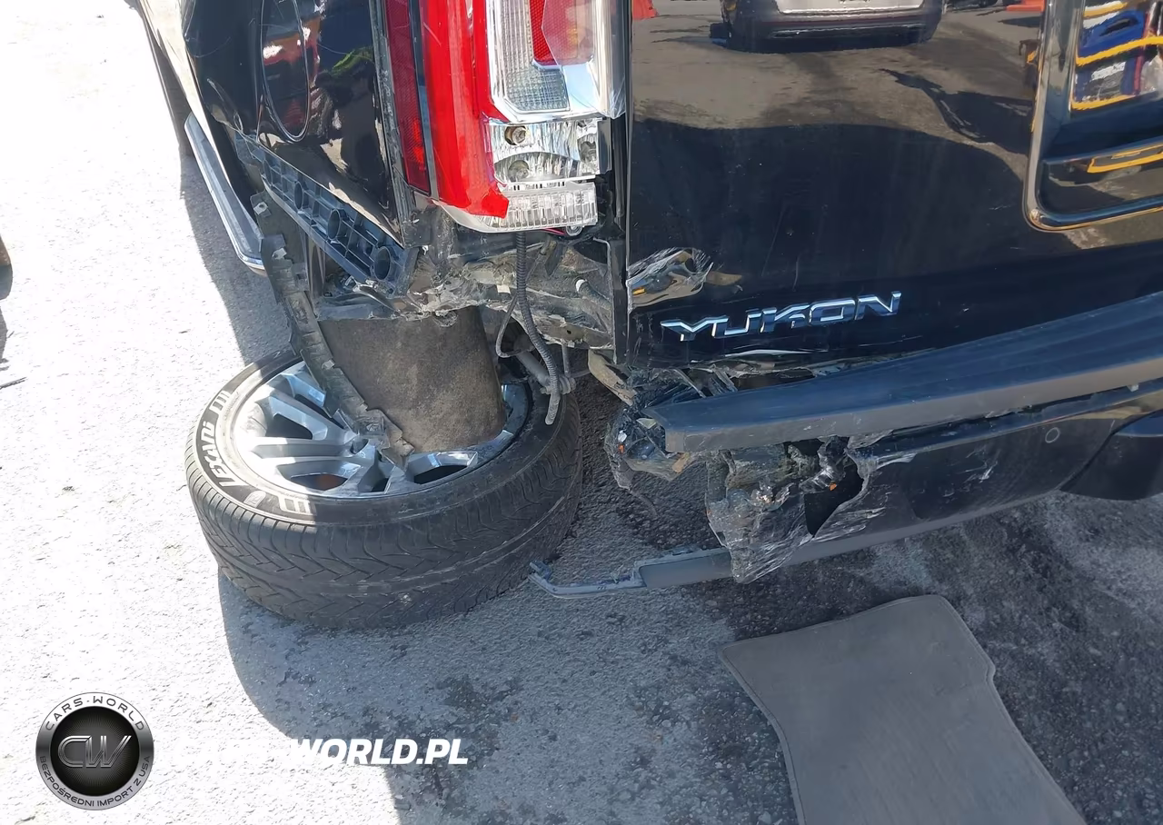 2019 GMC Yukon Slt VIN:1GKS2BKC0KR139036 - 20