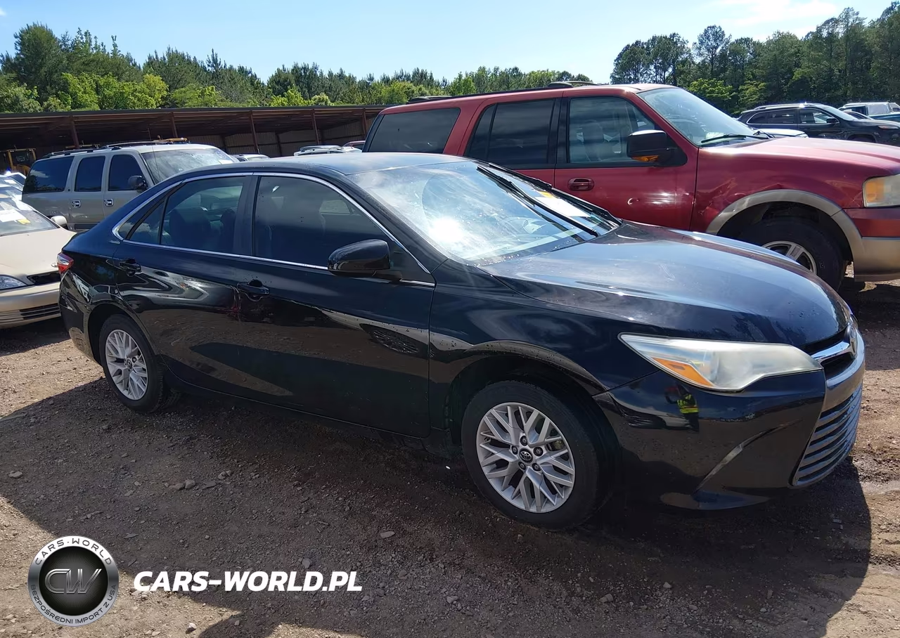 2016 Toyota Camry Le VIN:4T1BF1FK8GU255886 - 13