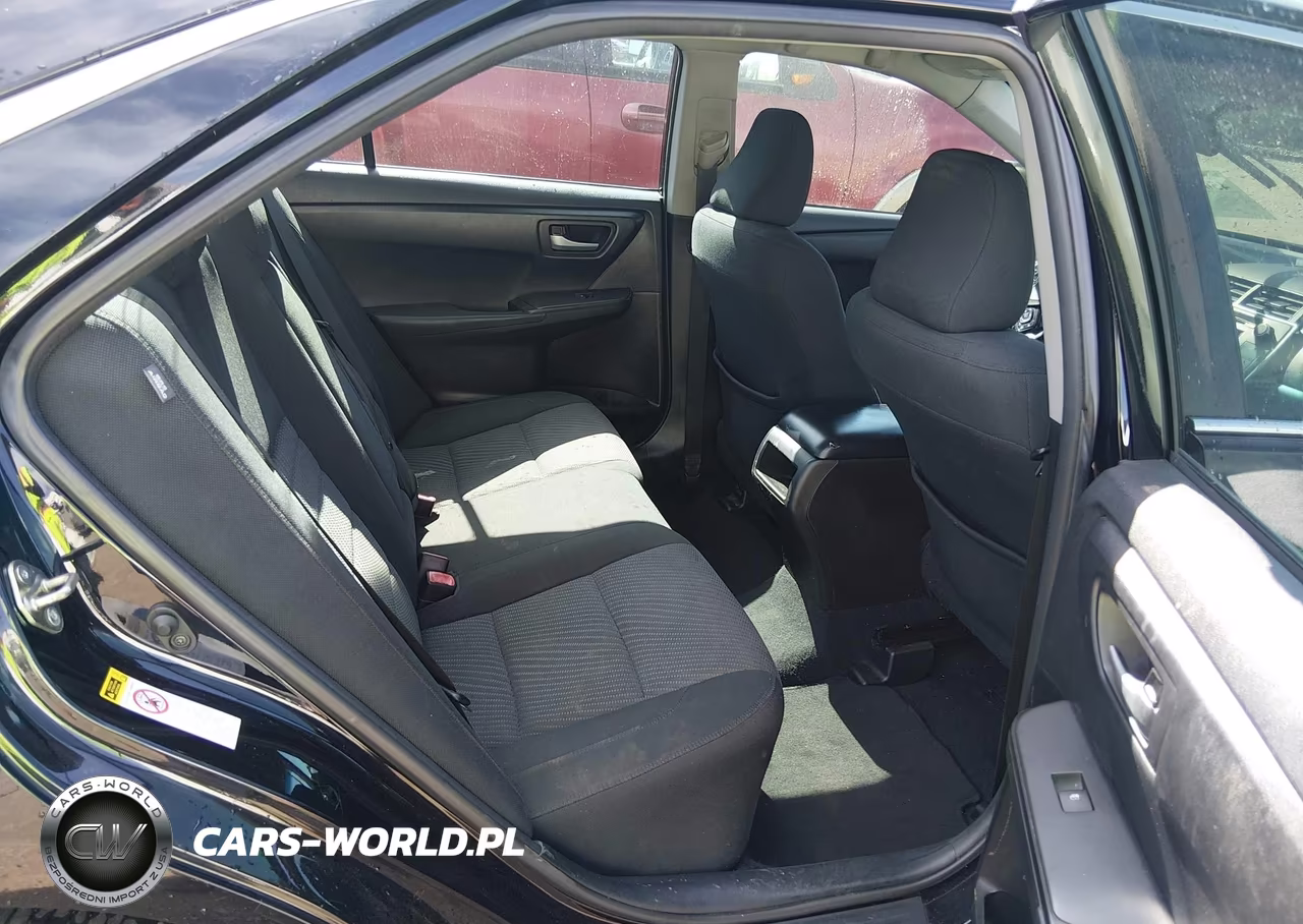 2016 Toyota Camry Le VIN:4T1BF1FK8GU255886 - 8