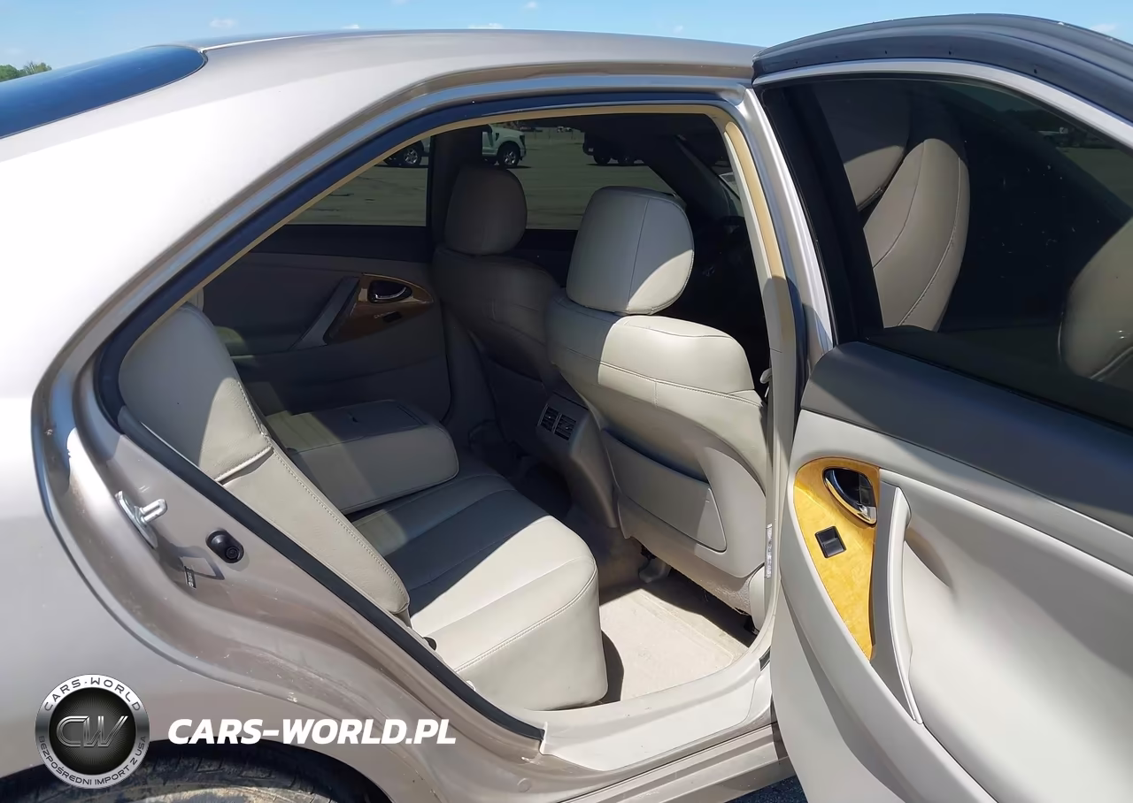 2007 Toyota Camry Xle VIN:JTNBE46K173104110 - 8