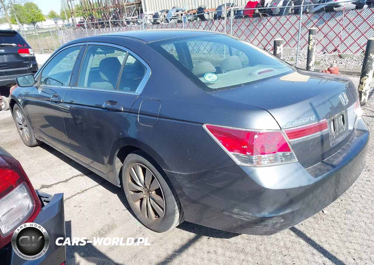 2011 Honda Accord 2.4 Ex VIN:1HGCP2F76BA137564 - 3