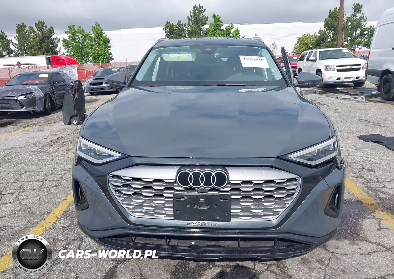 2024 Audi Q8 E-Tron Premium Plus Quattro VIN:WA15AAGE7RB040601 - 11