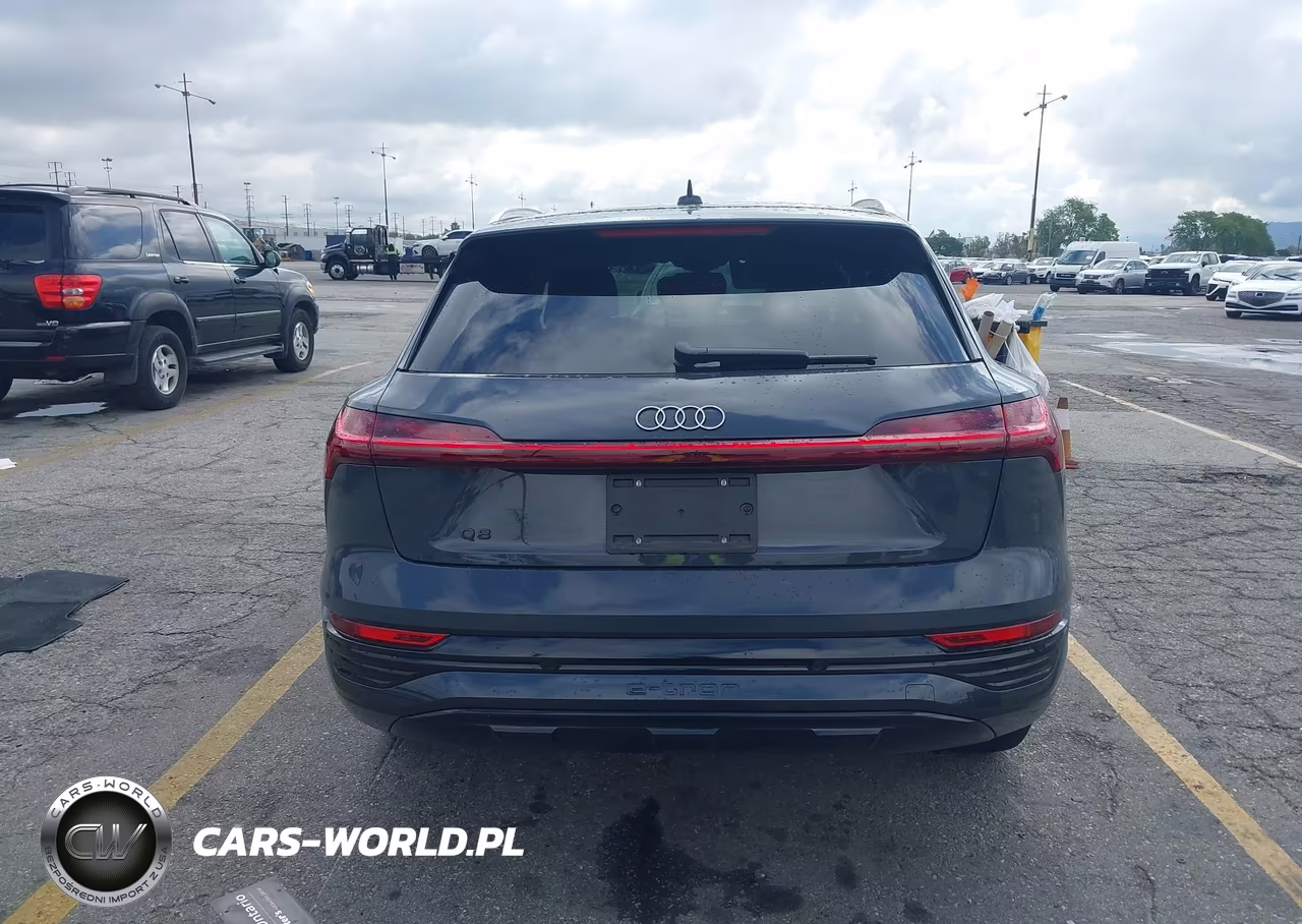 2024 Audi Q8 E-Tron Premium Plus Quattro VIN:WA15AAGE7RB040601 - 15