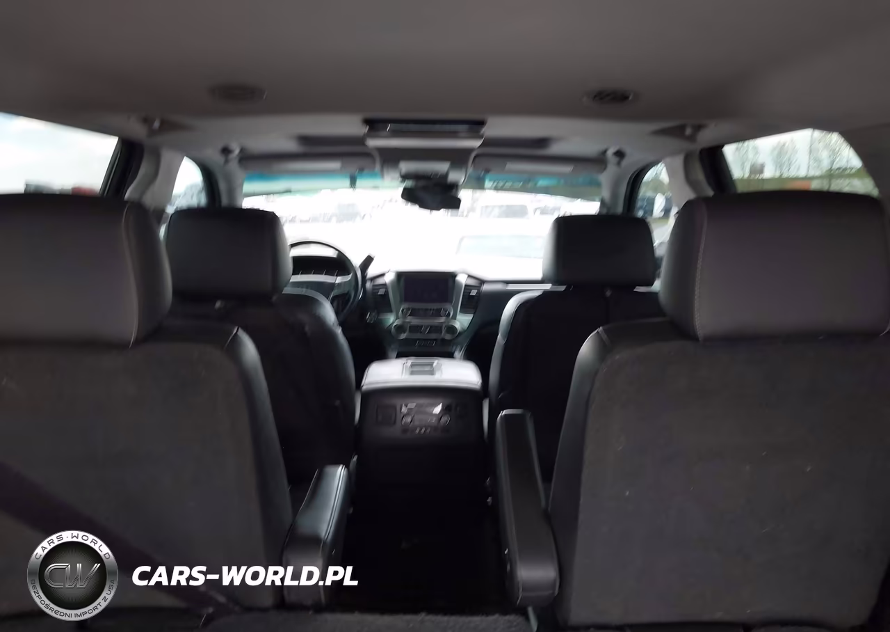 2015 Chevrolet Tahoe Ltz VIN:1GNSKCKCXFR639185 - 12