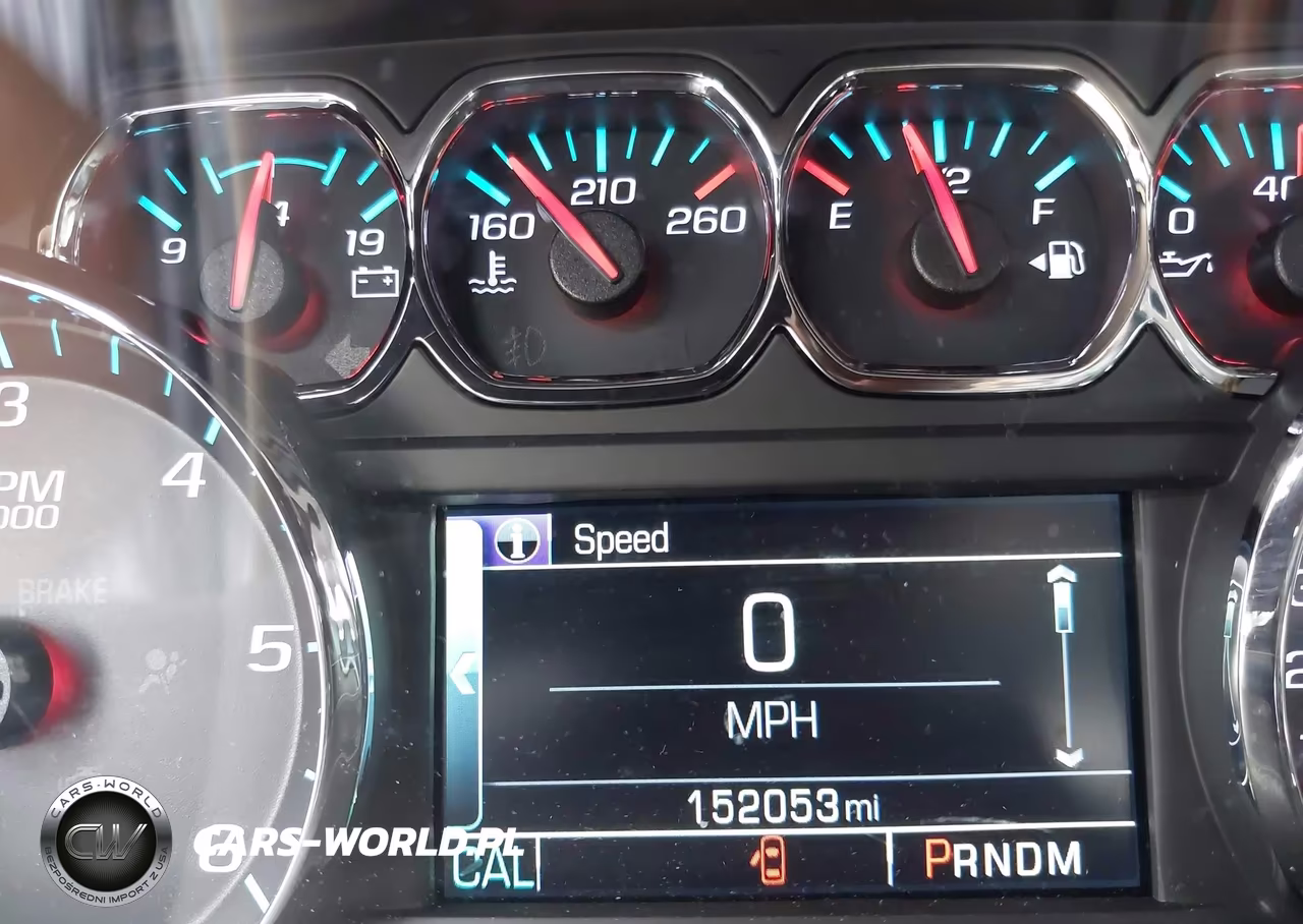 2015 Chevrolet Tahoe Ltz VIN:1GNSKCKCXFR639185 - 16