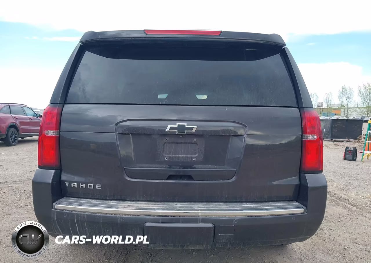 2015 Chevrolet Tahoe Ltz VIN:1GNSKCKCXFR639185 - 17