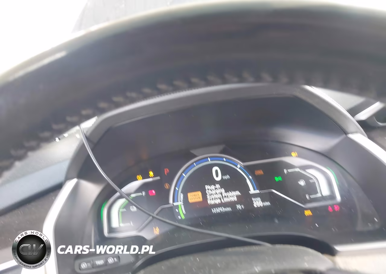 2018 Honda Clarity Plug-In Hybrid Touring VIN:JHMZC5F3XJC015567 - 7