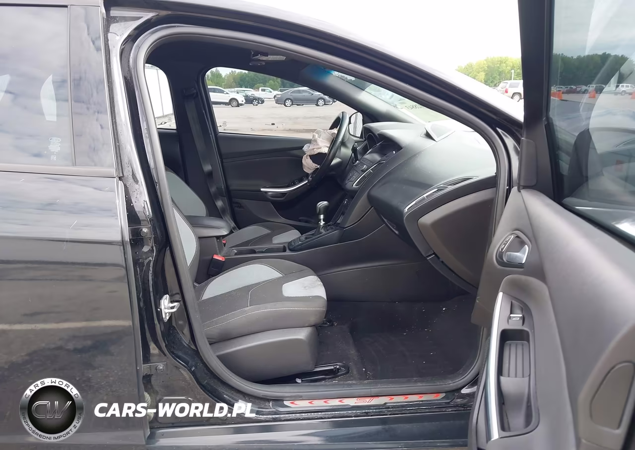 2018 Ford Focus St VIN:1FADP3L95JL332451 - 5