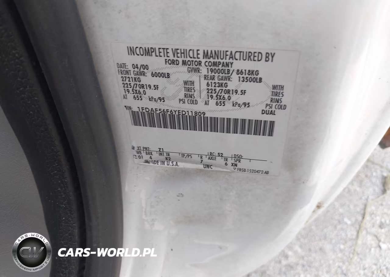 2000 Ford F-550 Lariat-Xl-Xlt VIN:1FDAF56F6YED11809 - 8