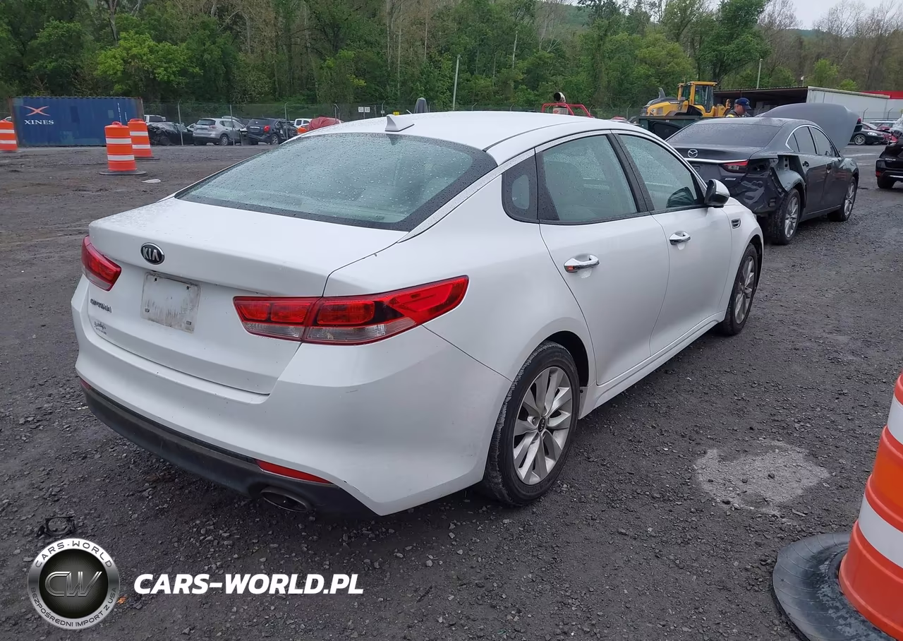 2016 Kia Optima Lx VIN:5XXGT4L34GG006699 - 4