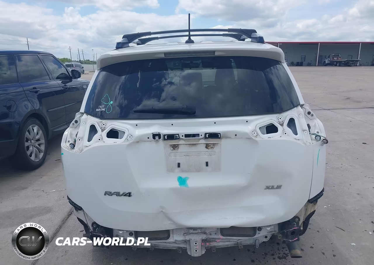 2015 Toyota Rav4 Xle VIN:JTMWFREV5FD048824 - 16