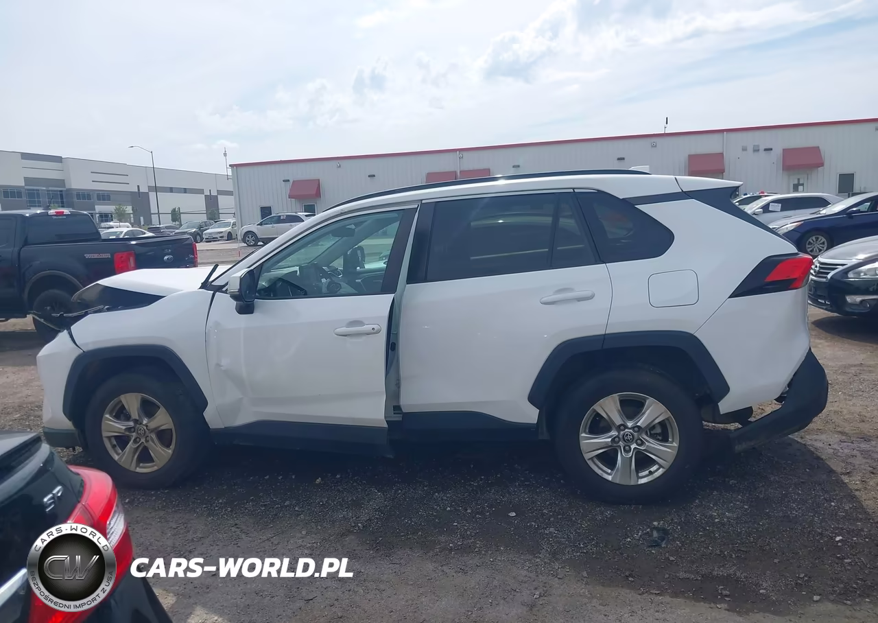2021 Toyota Rav4 Xle VIN:2T3W1RFV7MC124364 - 14
