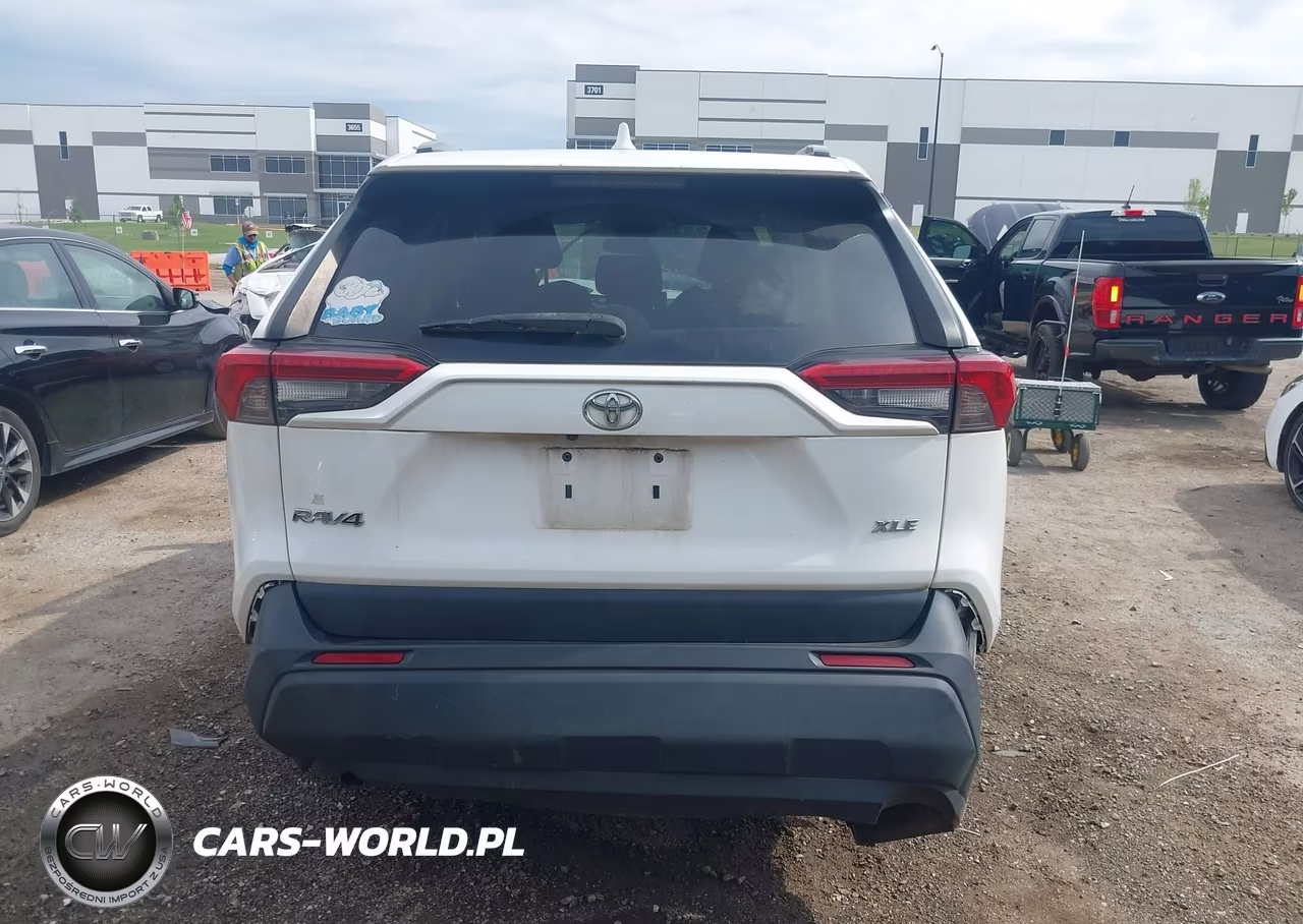 2021 Toyota Rav4 Xle VIN:2T3W1RFV7MC124364 - 16