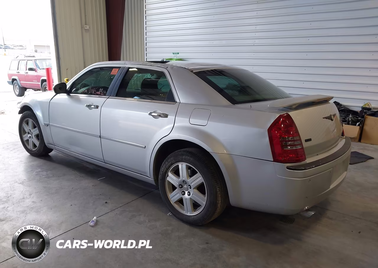 2005 Chrysler 300C VIN:2C3AK63HX5H638623 - 3