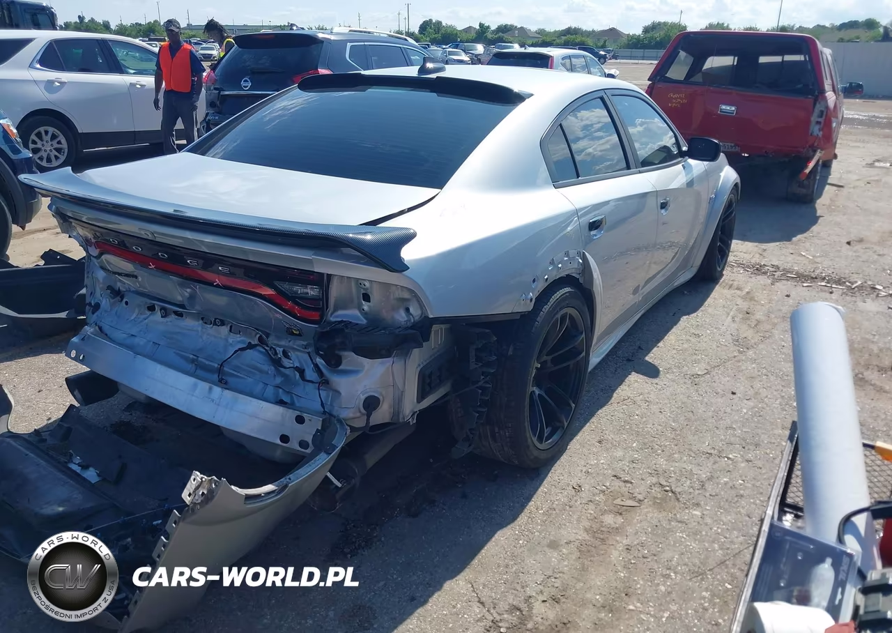 2023 Dodge Charger Scat Pack Widebody VIN:2C3CDXGJ2PH671186 - 4