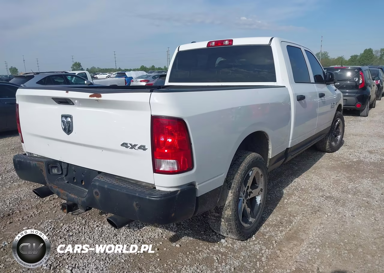 2018 Ram 1500 Tradesman 4X4 6'4 Box VIN:1C6RR7ST0JS206347 - 4