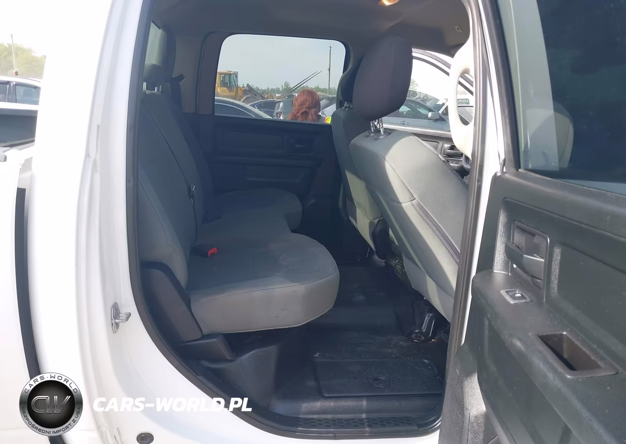 2018 Ram 1500 Tradesman 4X4 6'4 Box VIN:1C6RR7ST0JS206347 - 8