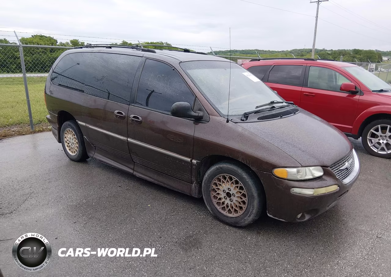 1998 Chrysler Town & Country Lxi