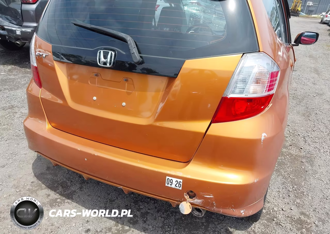 2009 Honda Fit Sport VIN:JHMGE88479S033695 - 19