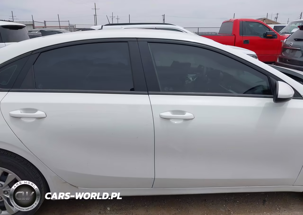 2024 Kia Forte Lx VIN:3KPF24AD9RE710371 - 13