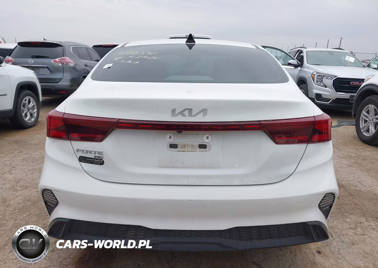 2024 Kia Forte Lx VIN:3KPF24AD9RE710371 - 16