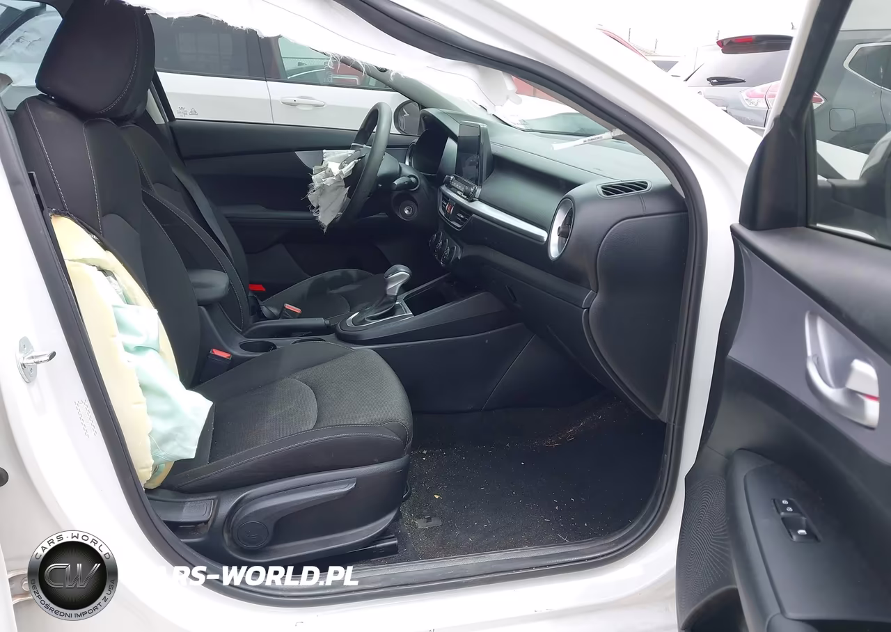 2024 Kia Forte Lx VIN:3KPF24AD9RE710371 - 5