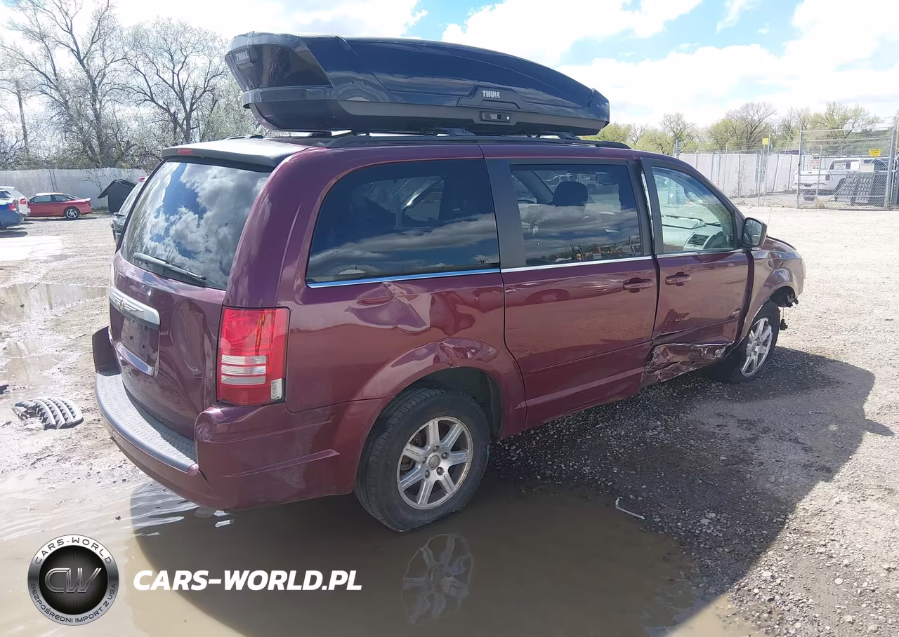 2008 Chrysler Town & Country Touring VIN:2A8HR54P58R699522 - 4