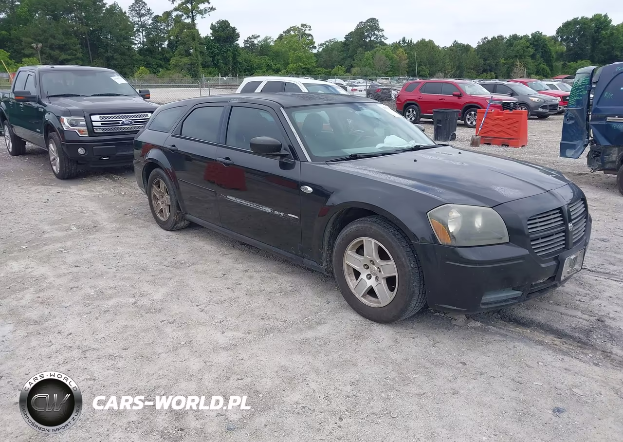 2005 Dodge Magnum Se