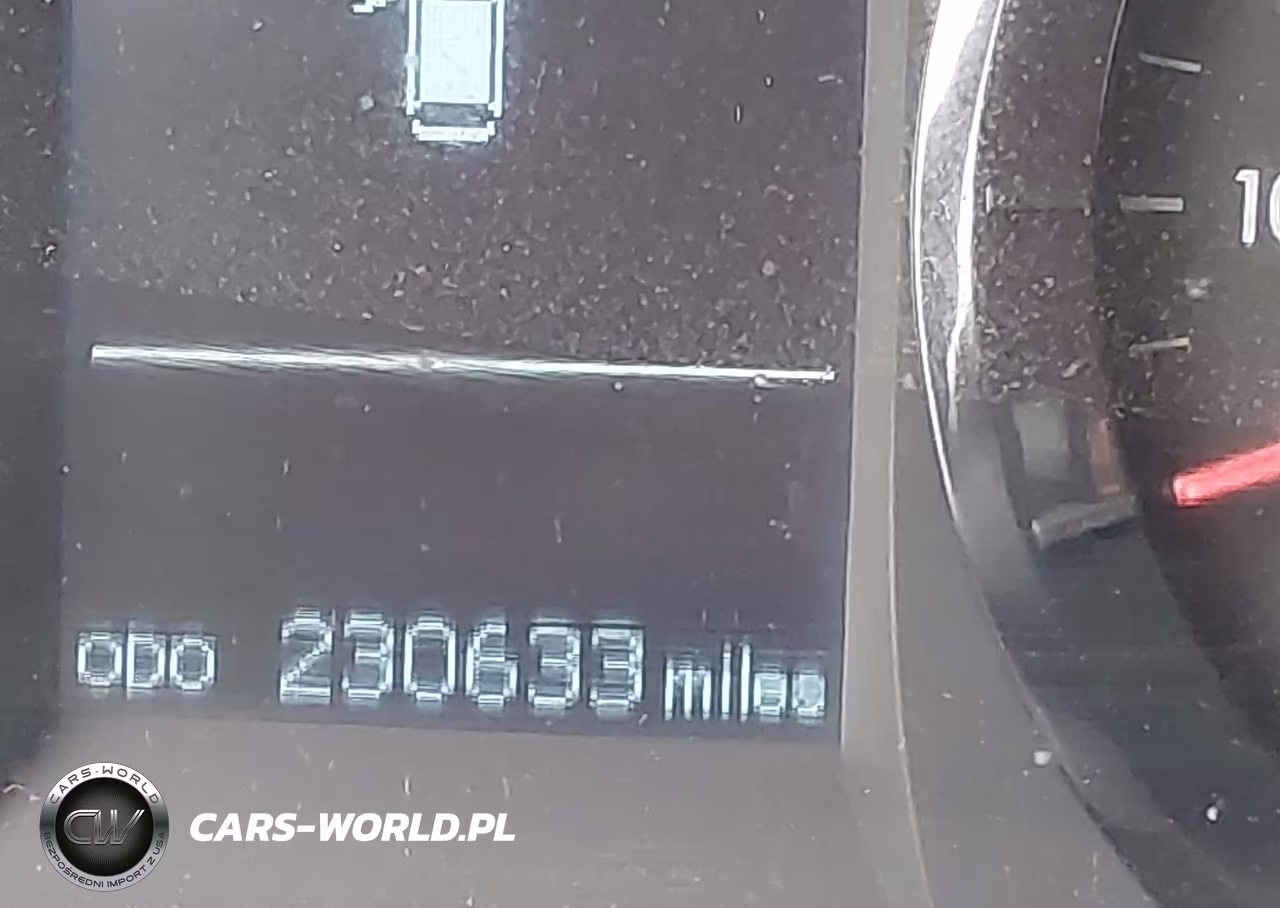 2015 Toyota Sienna Le 8 Passenger VIN:5TDKK3DC5FS582403 - 15