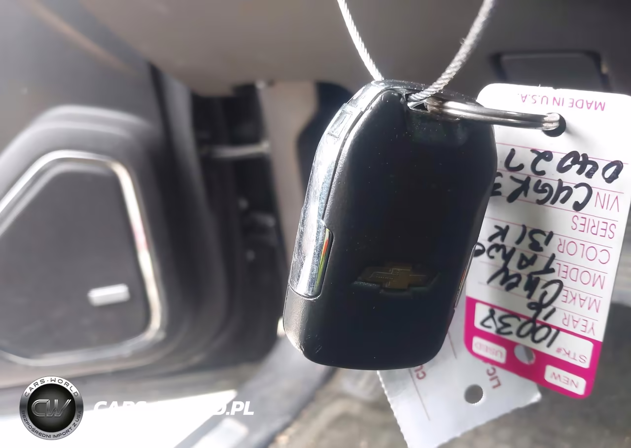 2016 Chevrolet Tahoe Lt VIN:1GNSCBKC4GR304027 - 11