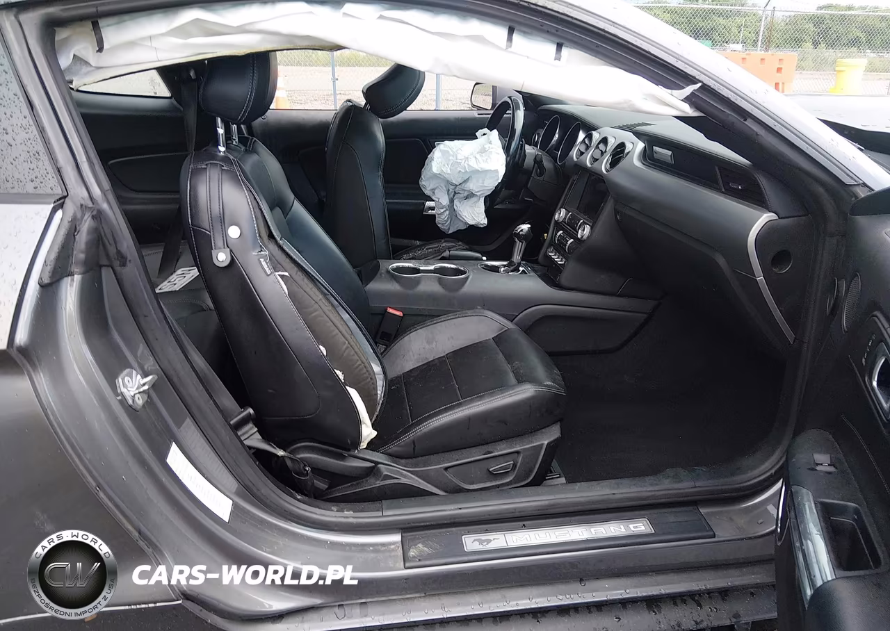 2021 Ford Mustang Ecoboost Premium Fastback VIN:1FA6P8TH8M5102196 - 5