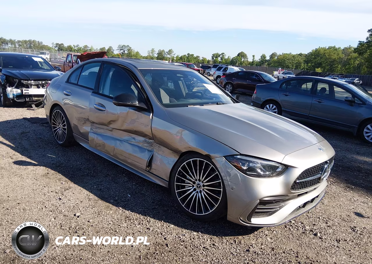 2024 Mercedes-Benz C 300 – zdjęcie 1 z 16